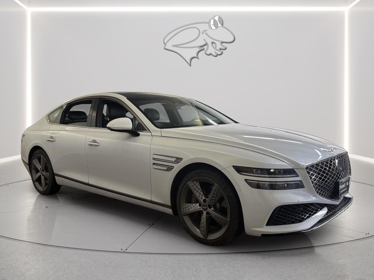 View vehicle photo 6