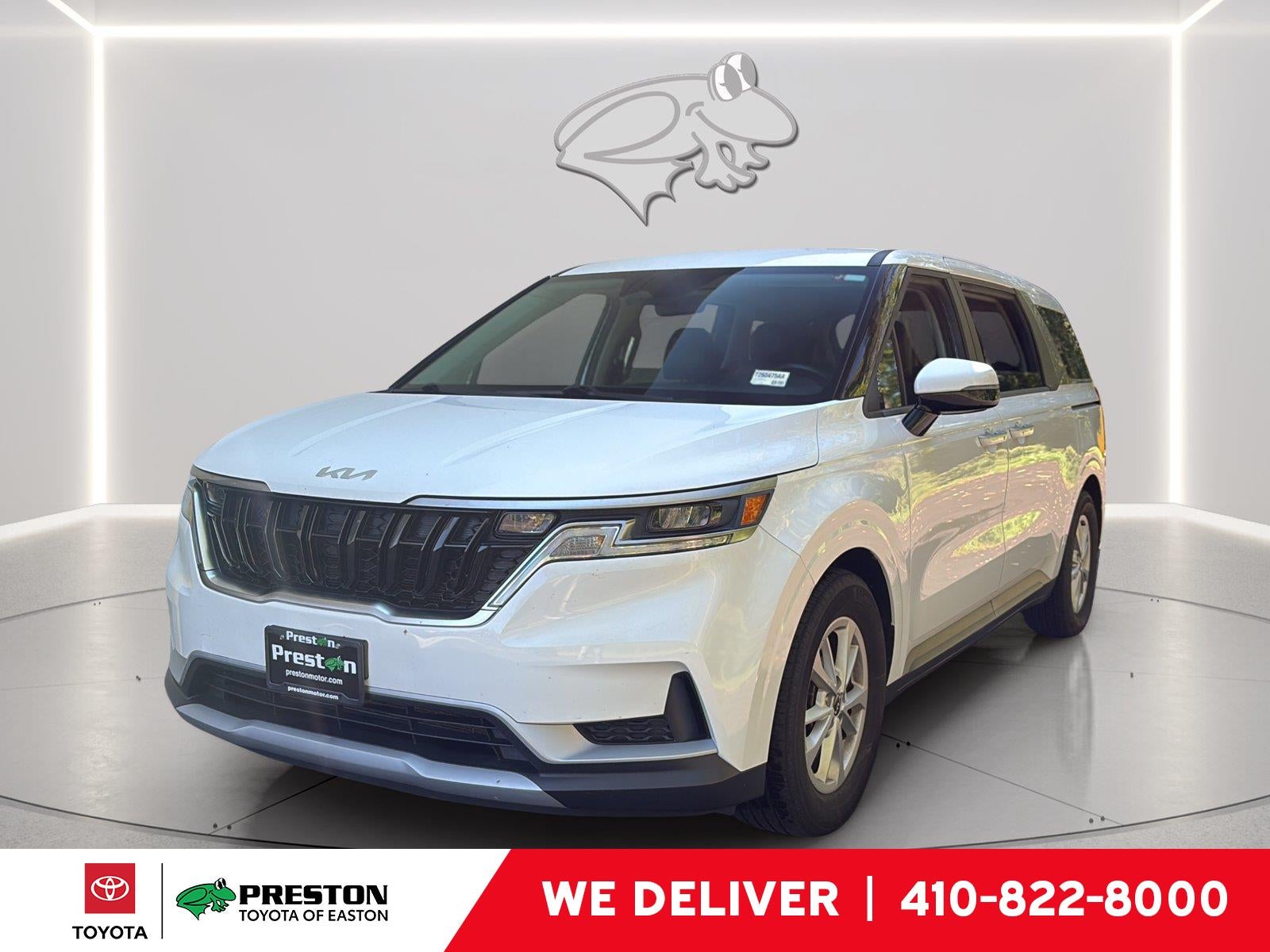  2022 Kia Carnival LX FWD   