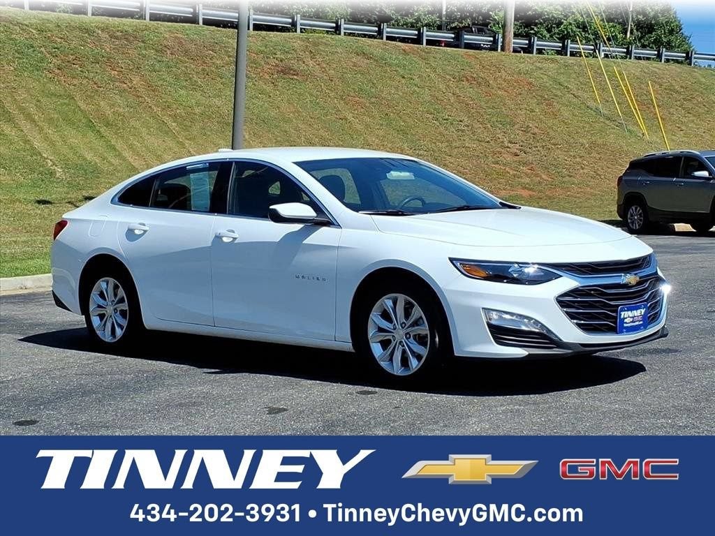 Summit White 2025 Chevrolet Malibu Sedan Front-Wheel Drive Automatic