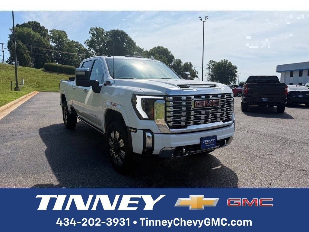 Summit White 2024 GMC Sierra 3500HD Pickup Truck Four-Wheel Drive Automatic