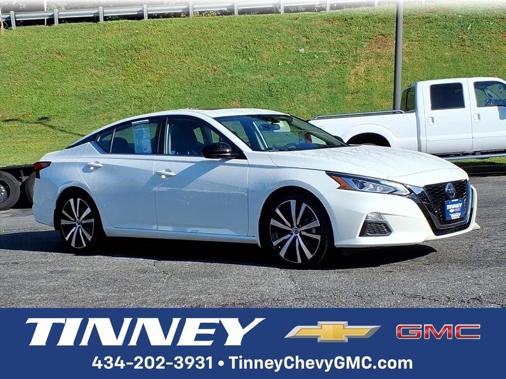  2022 Nissan Altima 2.0 SR FWD   