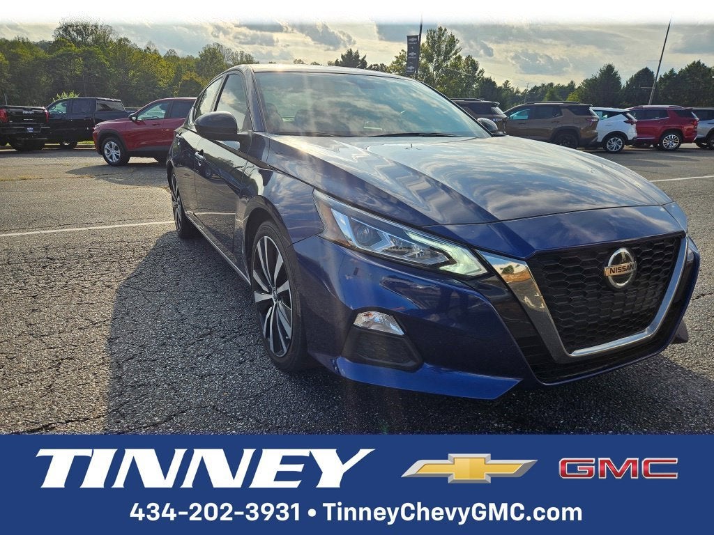  2022 Nissan Altima 2.5 SR FWD   
