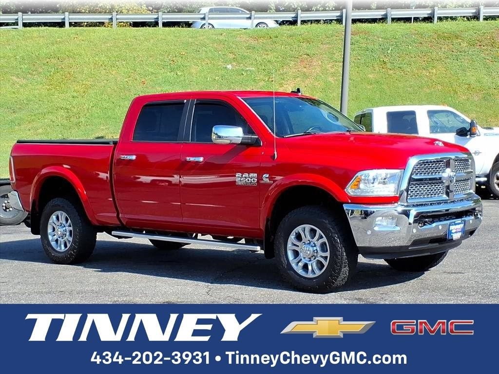 2016 RAM 2500 Rojo (Flame Red Clearcoat Red) Camioneta Todo terreno 6 velocidades Automática