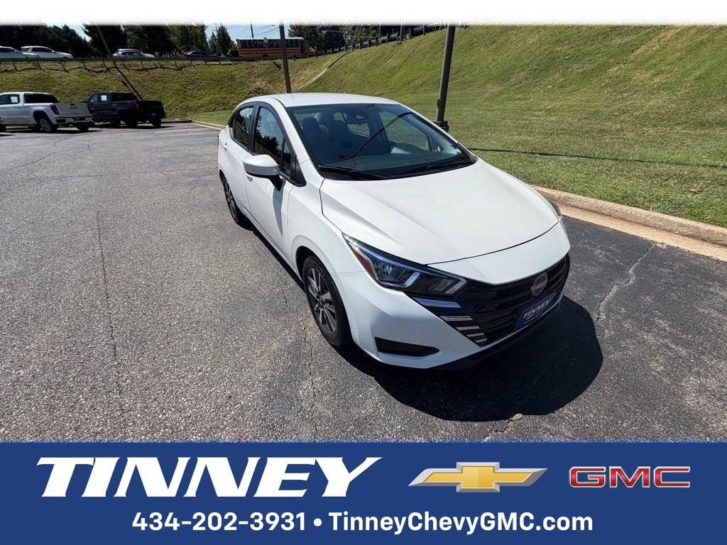  2024 Nissan Versa SV FWD   