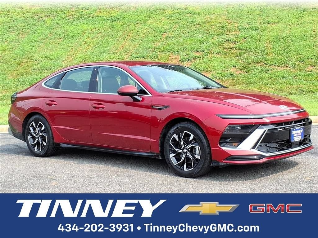 Red 2025 Hyundai Sonata Sedan Front-Wheel Drive Automatic