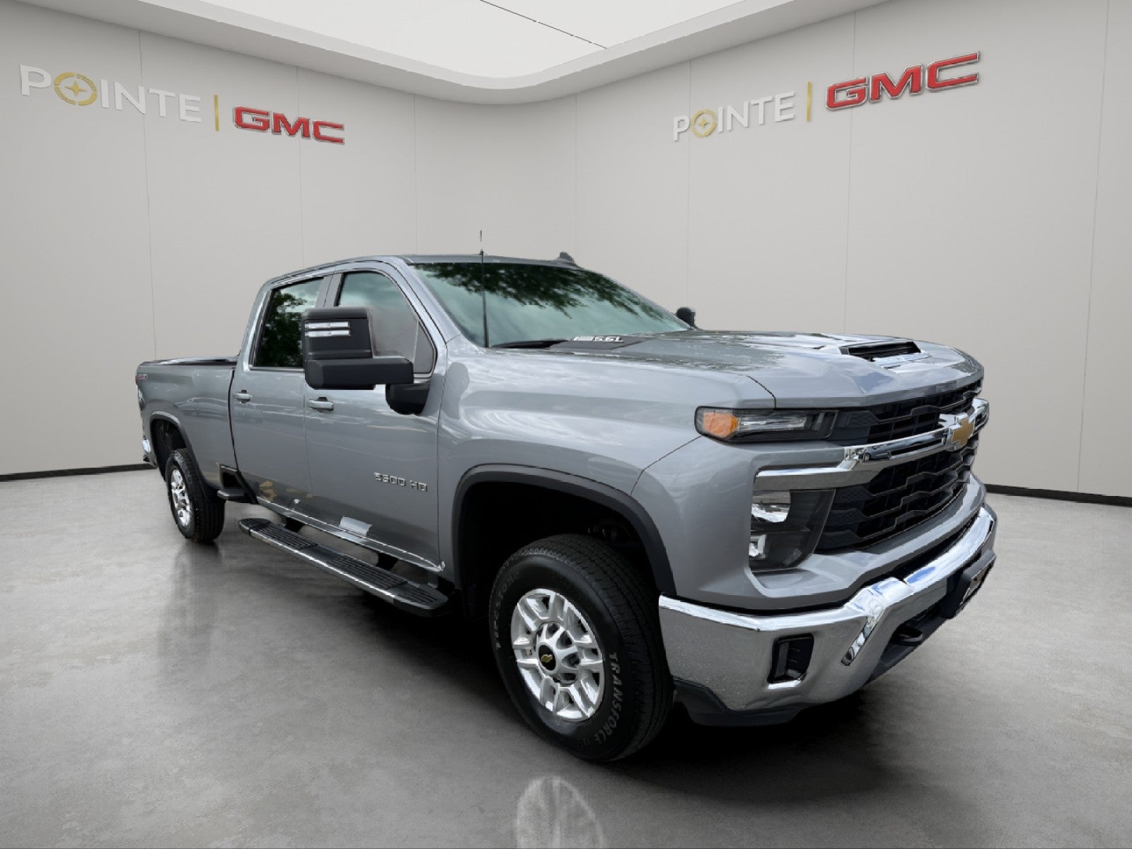 Sterling Gray Metallic 2025 Chevrolet Silverado 2500HD Pickup Truck Four-Wheel Drive Automatic