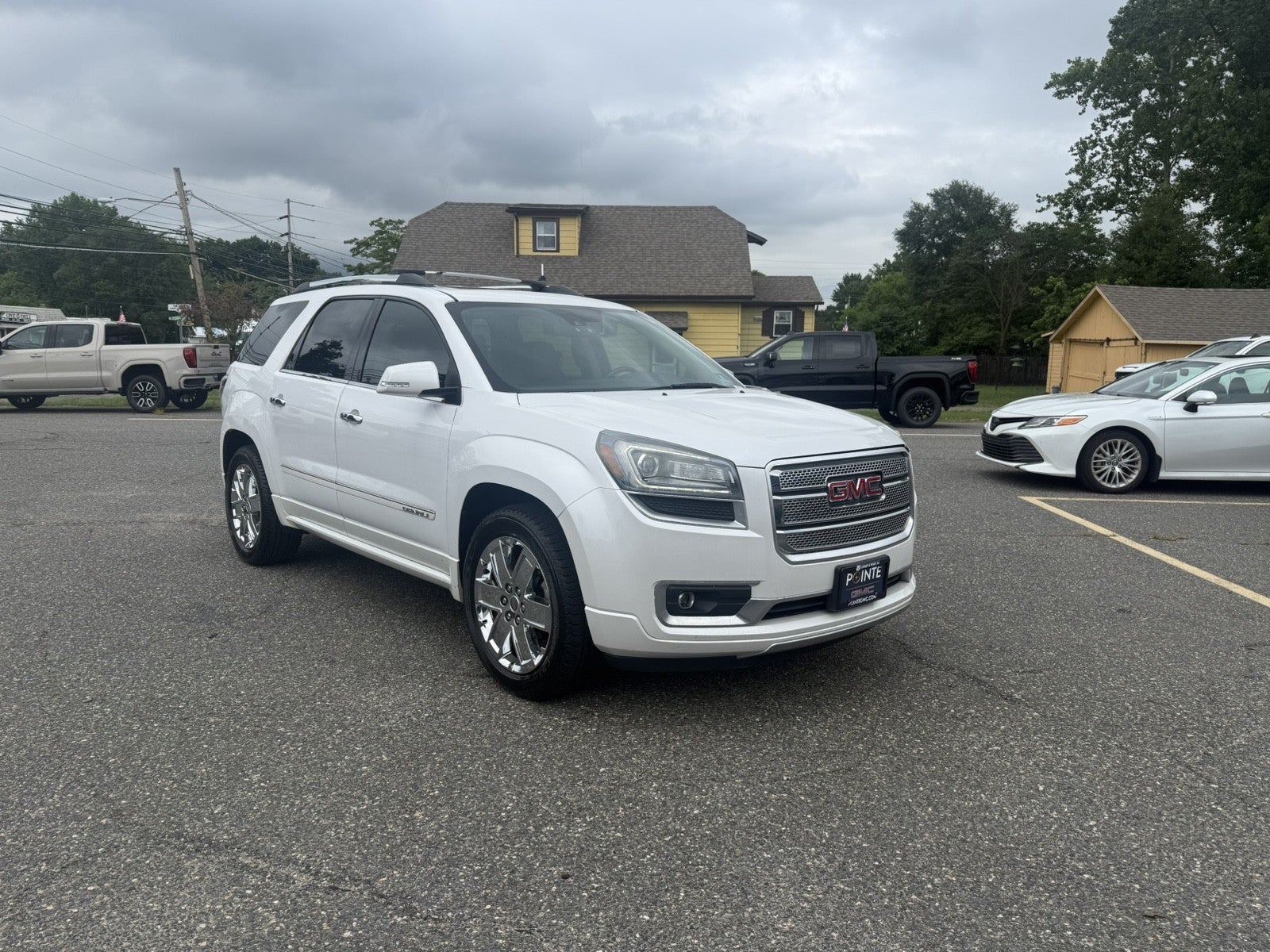 White Frost Tricoat 2016 GMC Acadia SUV / Crossover Front-Wheel Drive Automatic