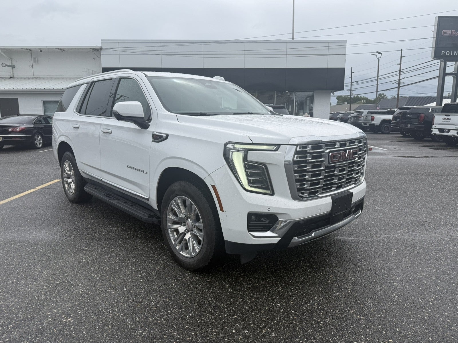 Summit White 2025 GMC Yukon SUV / Crossover Four-Wheel Drive Automatic