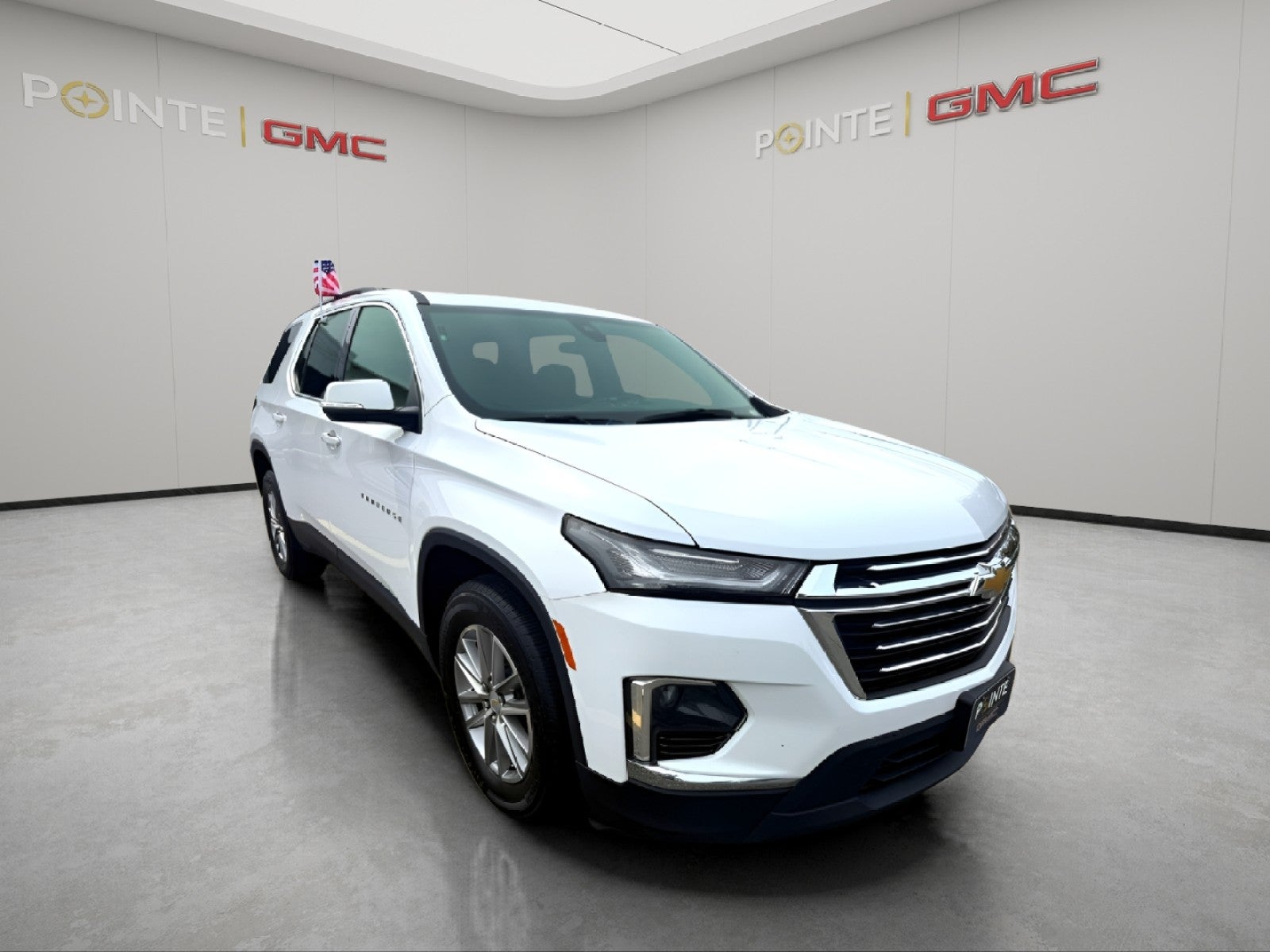 2023 Chevrolet Traverse LT Cloth AWD