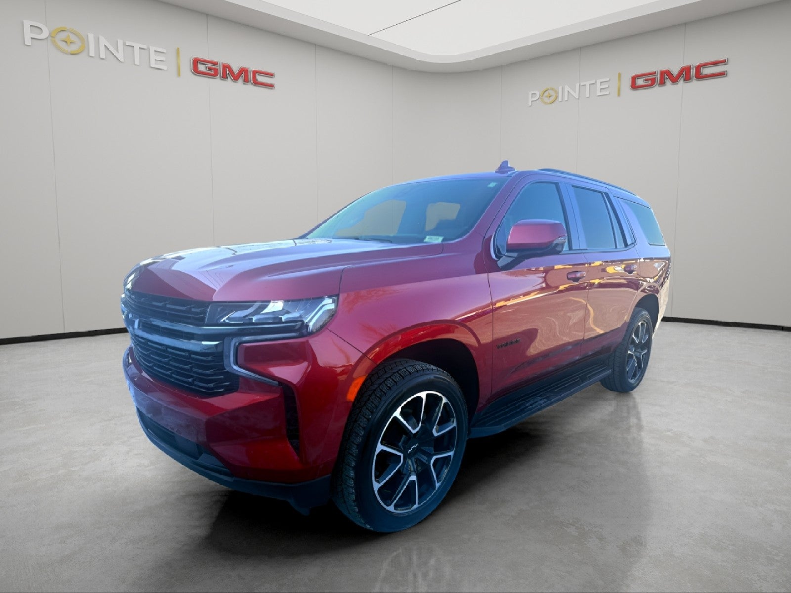 View vehicle photo 3