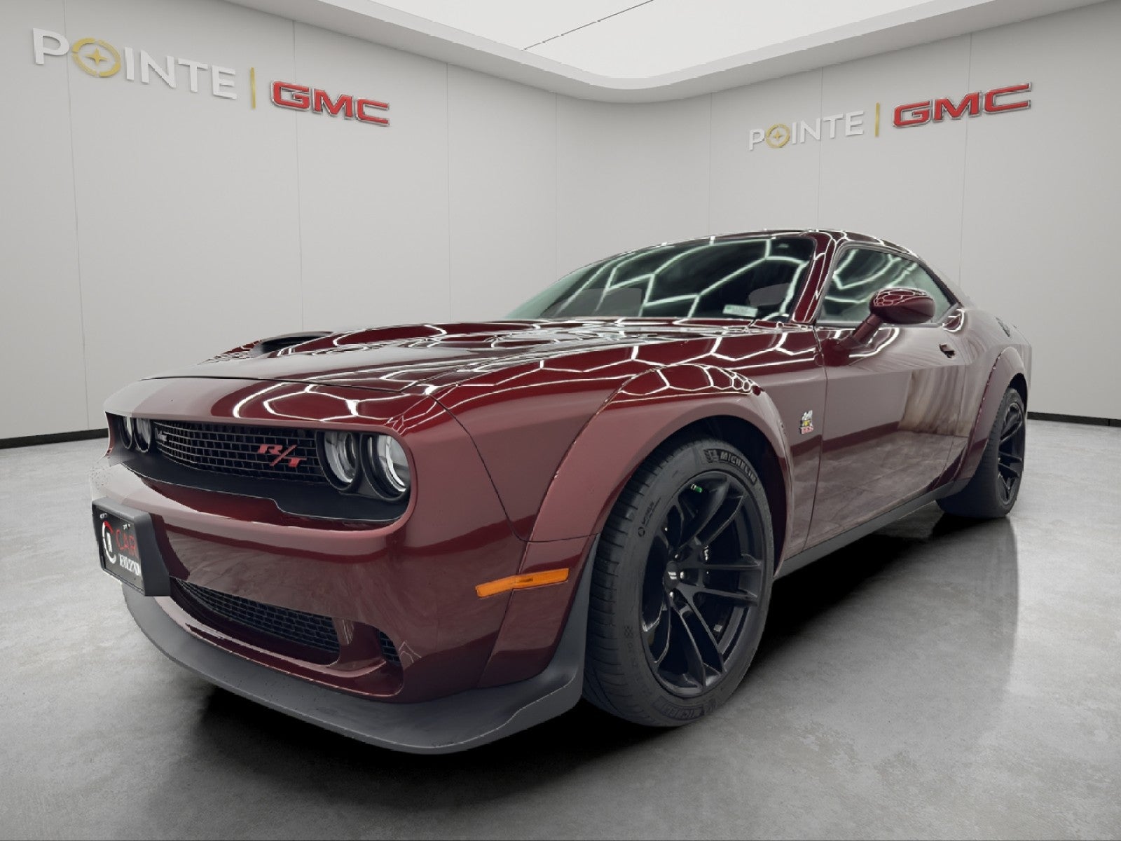 View vehicle photo 3