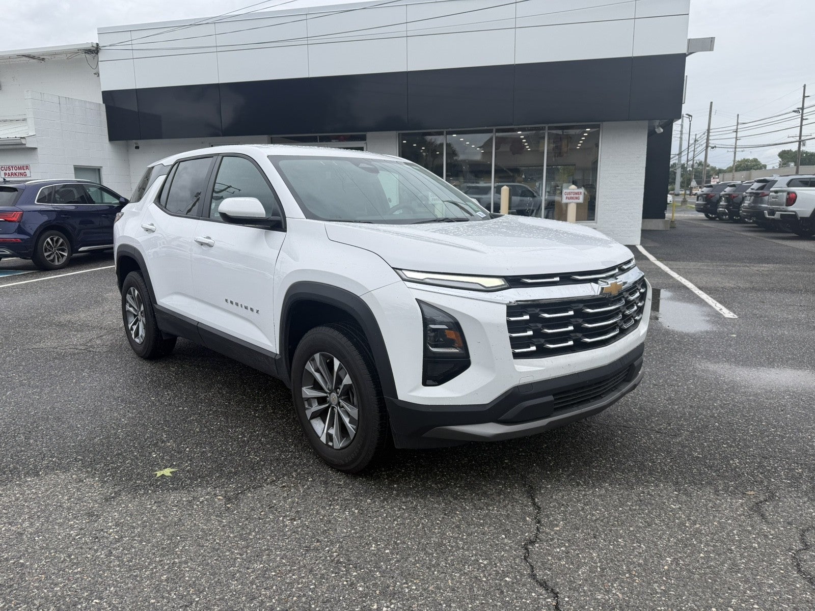 Summit White 2026 Chevrolet Equinox SUV / Crossover Front-Wheel Drive Automatic