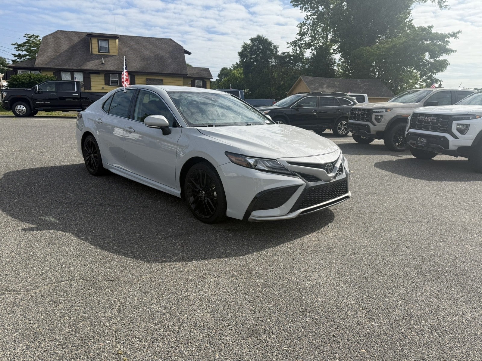 White 2024 Toyota Camry XSE FWD Sedan Front-Wheel Drive Automatic