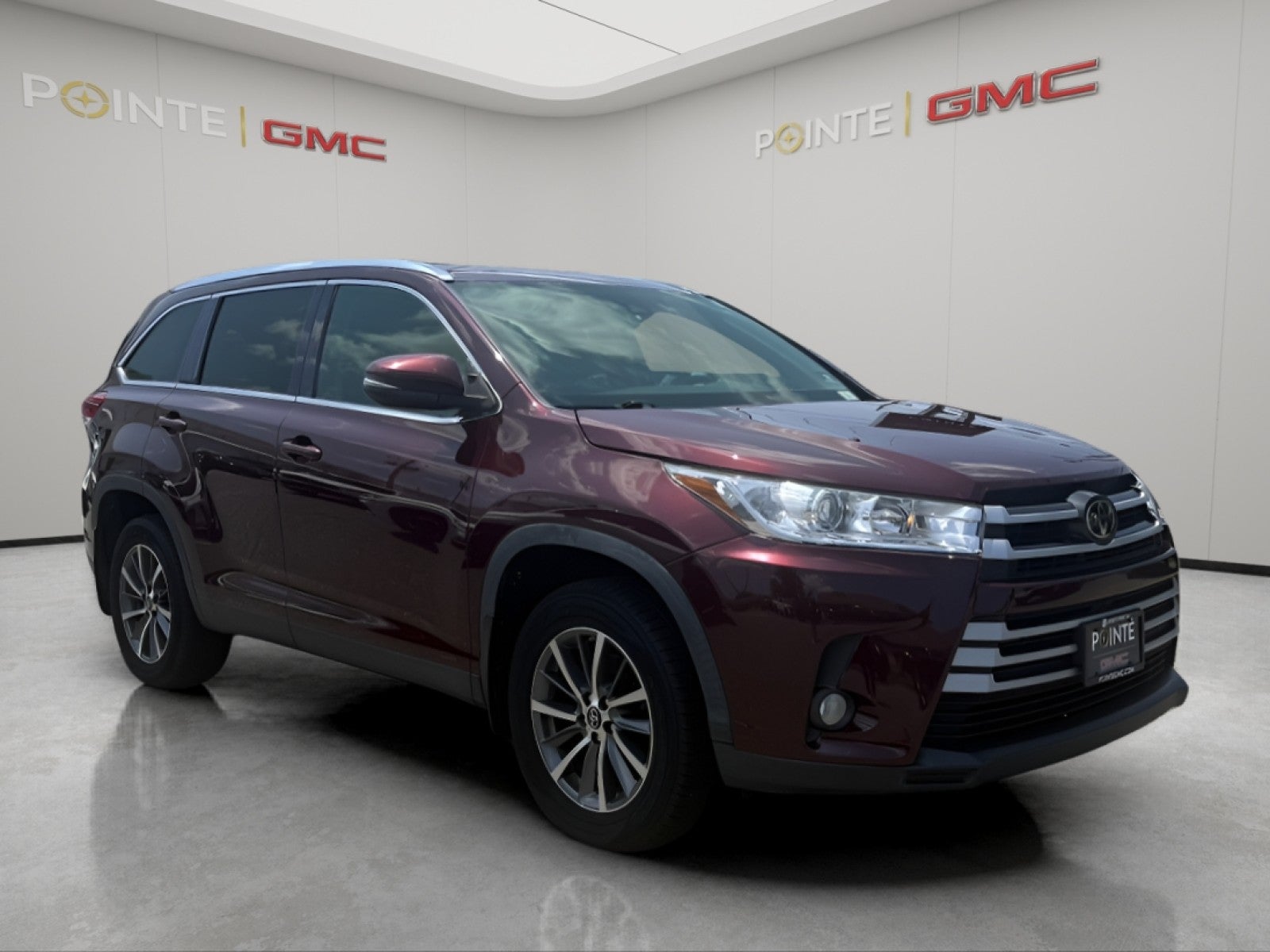 Red 2019 Toyota Highlander SUV / Crossover All-Wheel Drive Automatic
