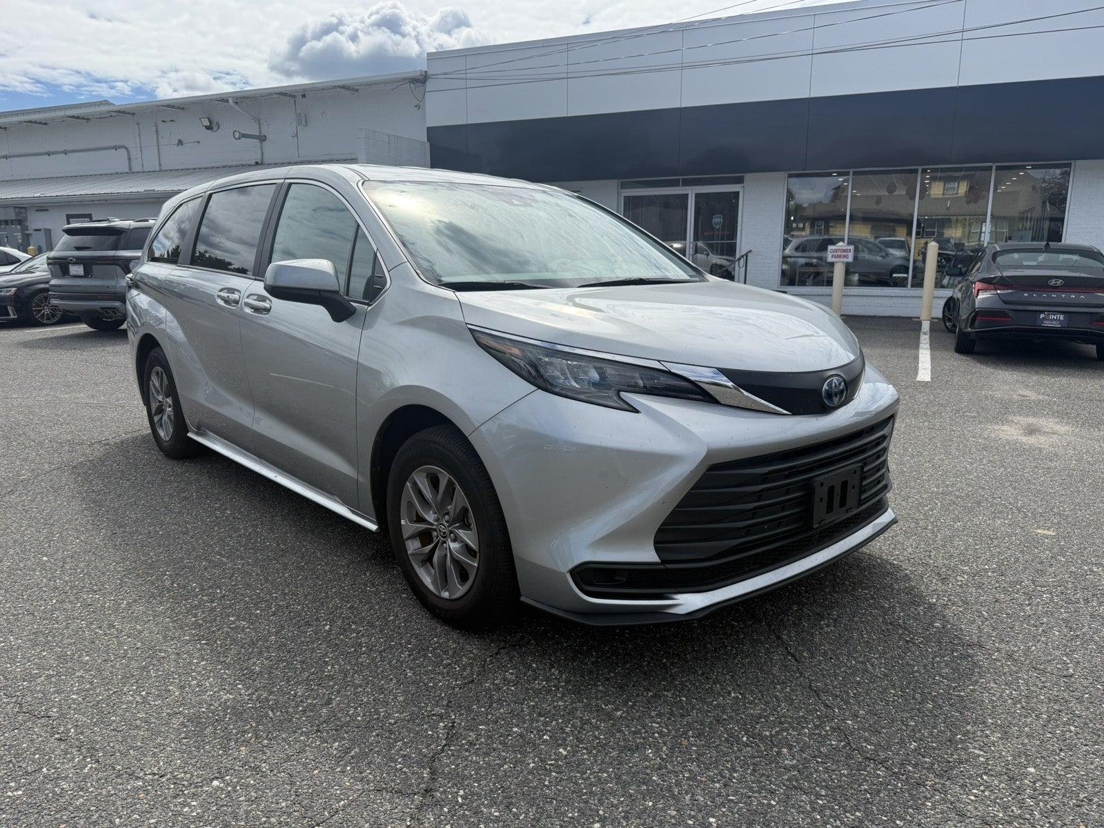 Silver 2025 Toyota Sienna Minivan Front-Wheel Drive 