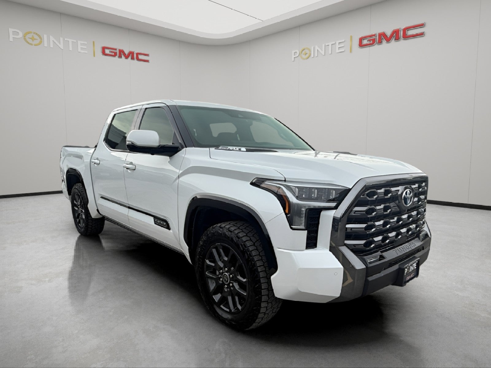2023 Toyota Tundra Hybrid Platinum HV CrewMax Cab 4WD