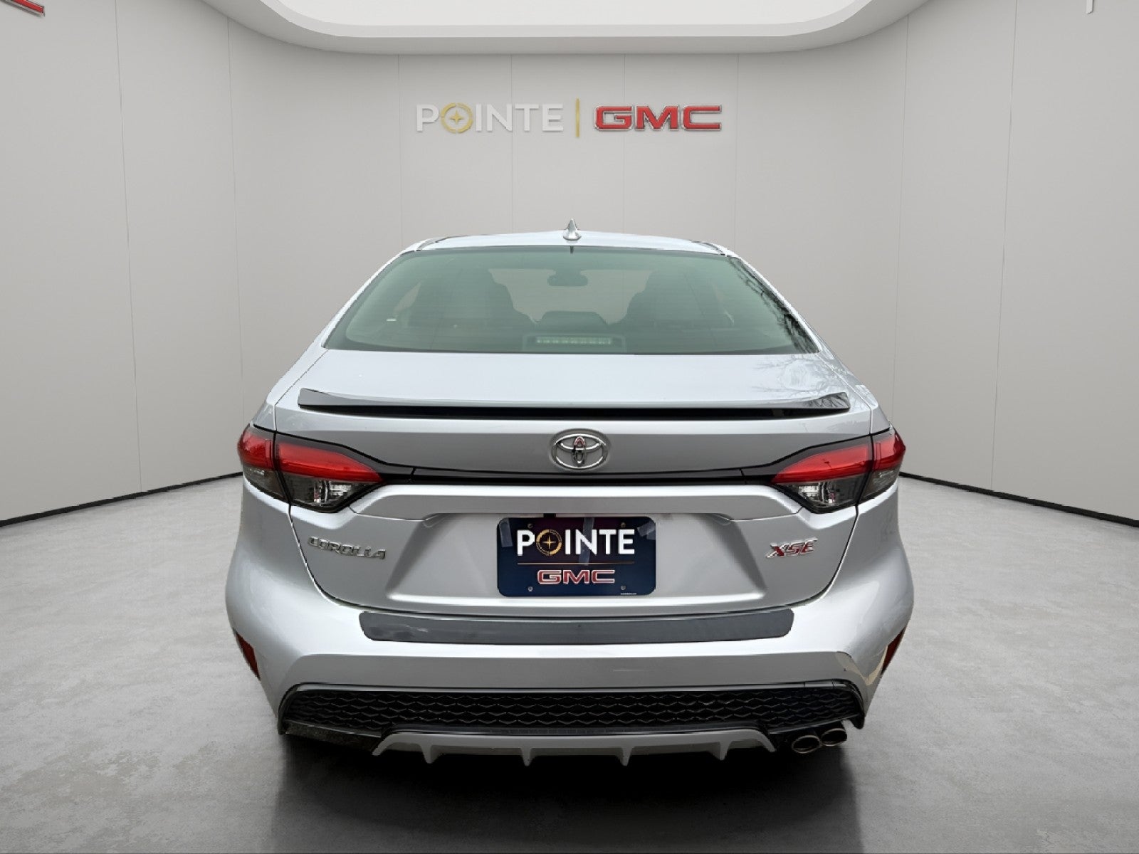 View vehicle photo 6