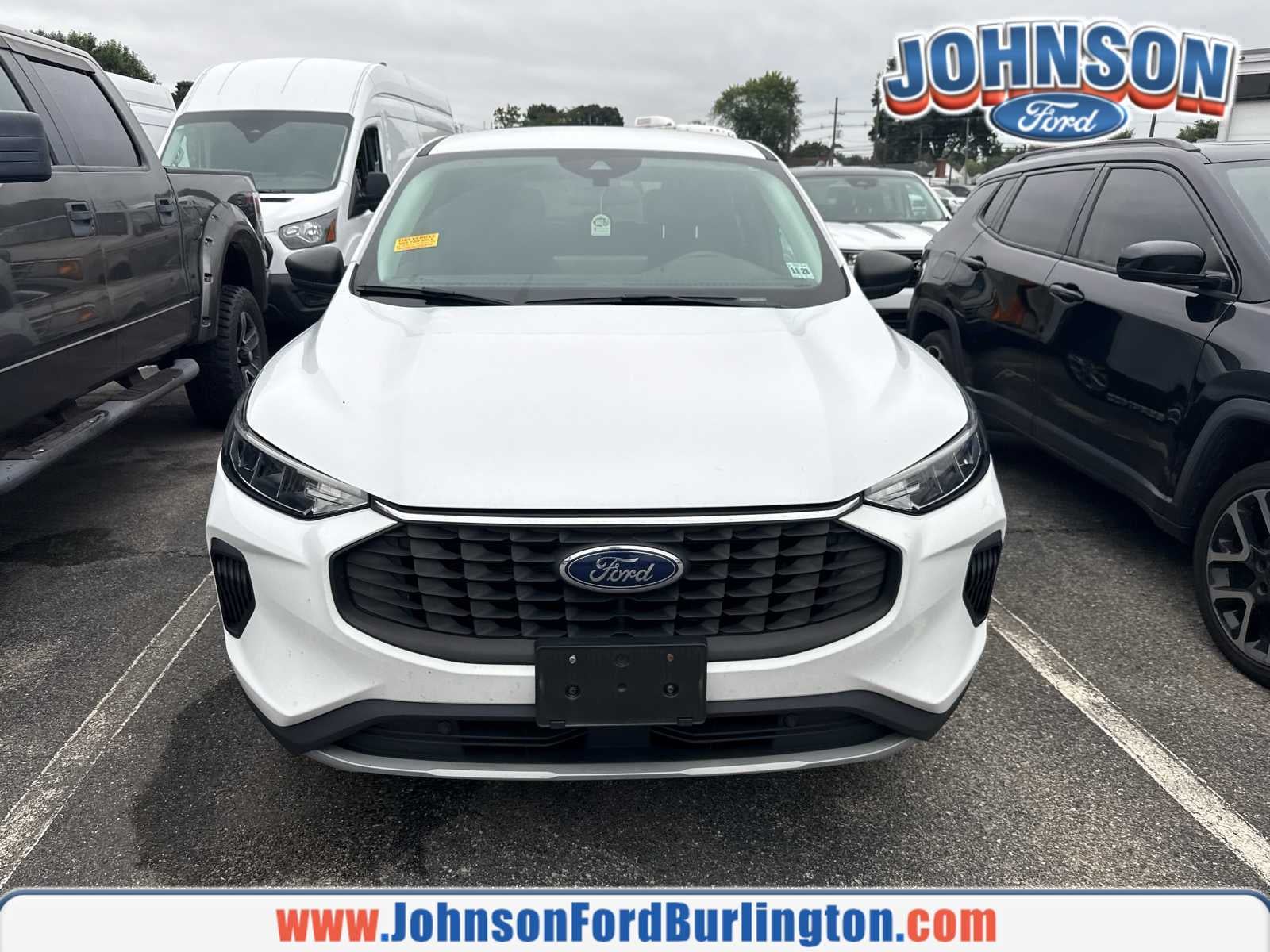 Oxford White 2023 Ford Escape SUV / Crossover All-Wheel Drive 8-Speed Automatic