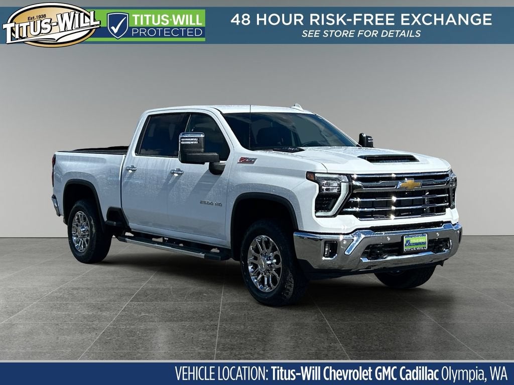 Summit White 2026 Chevrolet Silverado 2500HD Pickup Truck Four-Wheel Drive Automatic