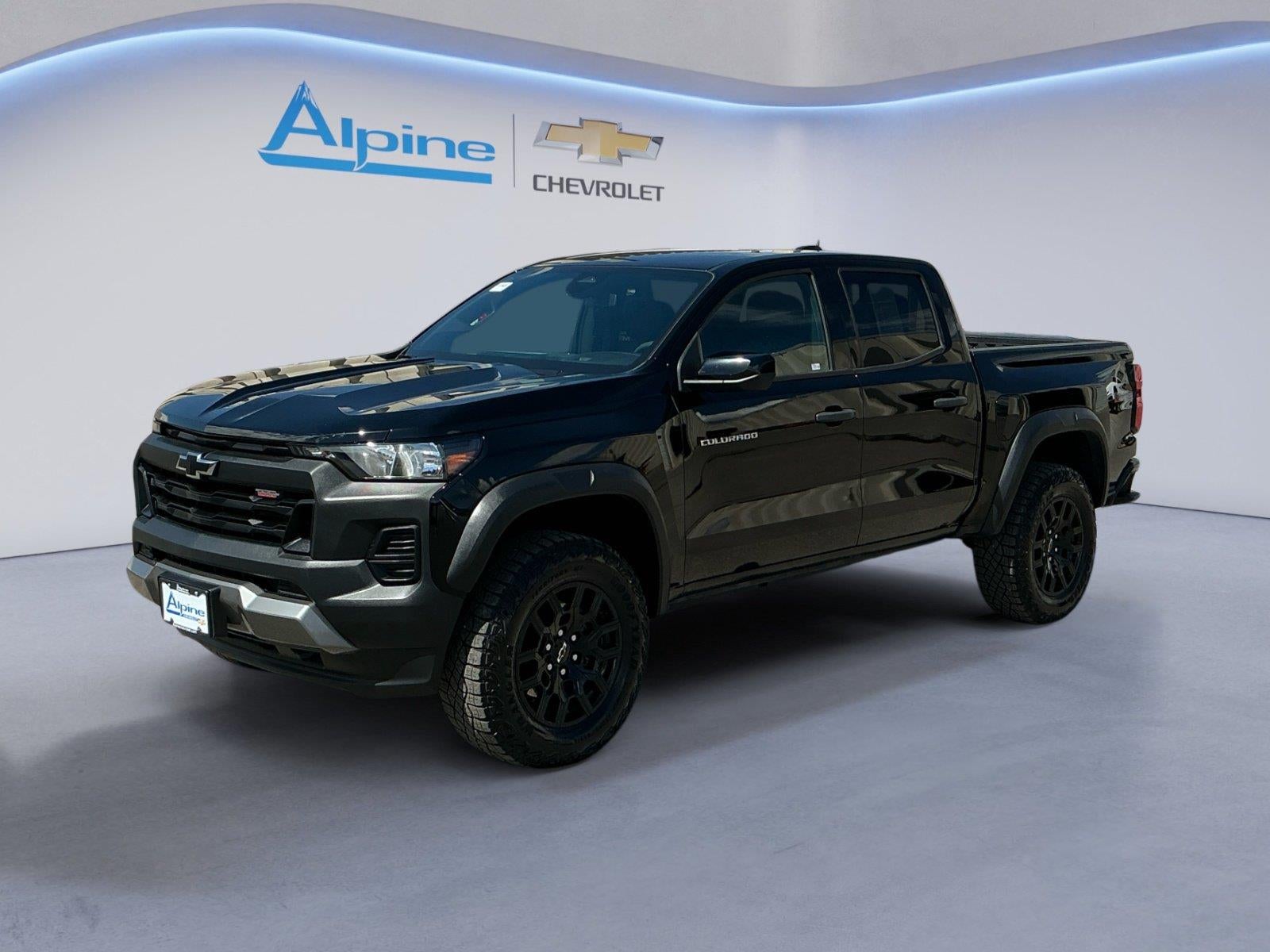 Black 2024 Chevrolet Colorado Pickup Truck Four-Wheel Drive Automatic