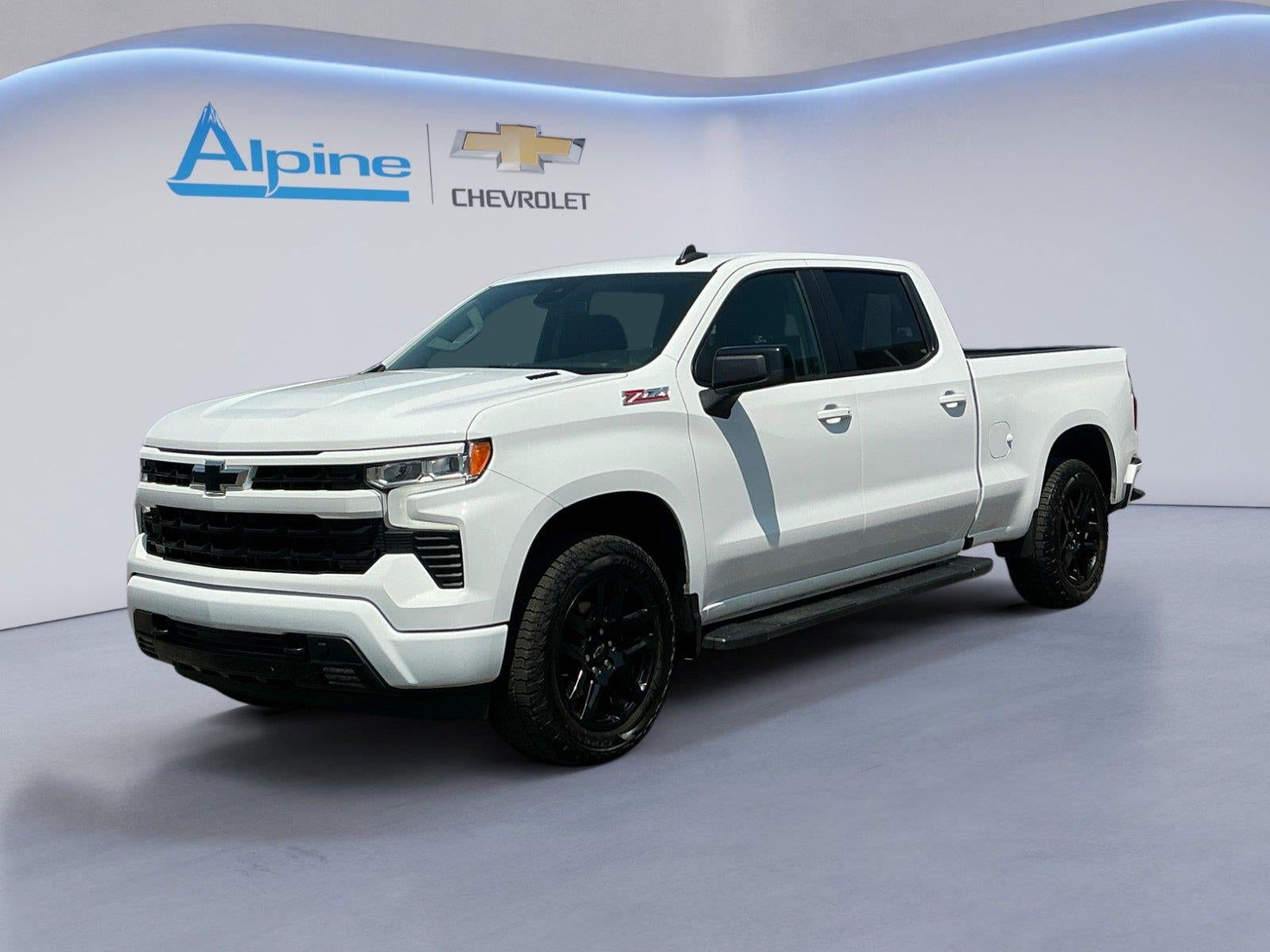 Summit White 2022 Chevrolet Silverado 1500 Pickup Truck Four-Wheel Drive Automatic
