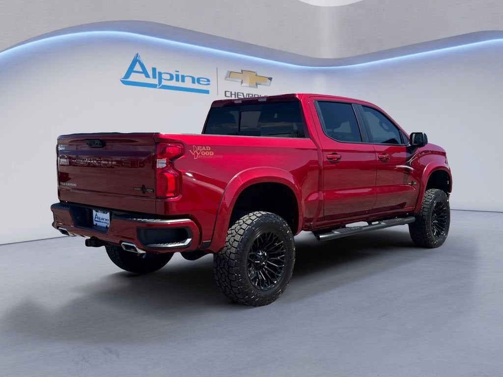 View vehicle photo 5