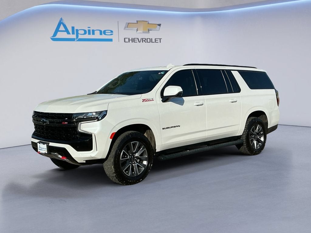 White (Iridescent Pearl Tricoat) 2021 Chevrolet Suburban SUV / Crossover Four-Wheel Drive Automatic
