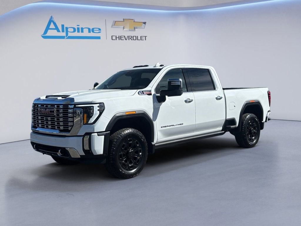 Summit White 2024 GMC Sierra 2500HD Denali Crew Cab 4WD Pickup Truck Four-Wheel Drive Automatic