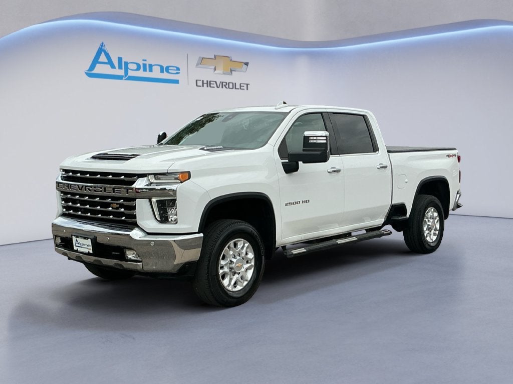 White 2022 Chevrolet Silverado 2500HD Pickup Truck Four-Wheel Drive Automatic