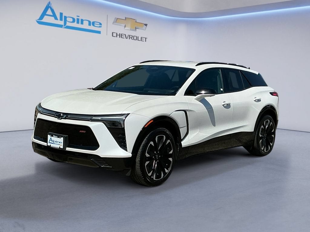 White (Iridescent Pearl Tricoat) 2024 Chevrolet Blazer EV SUV / Crossover All-Wheel Drive Automatic