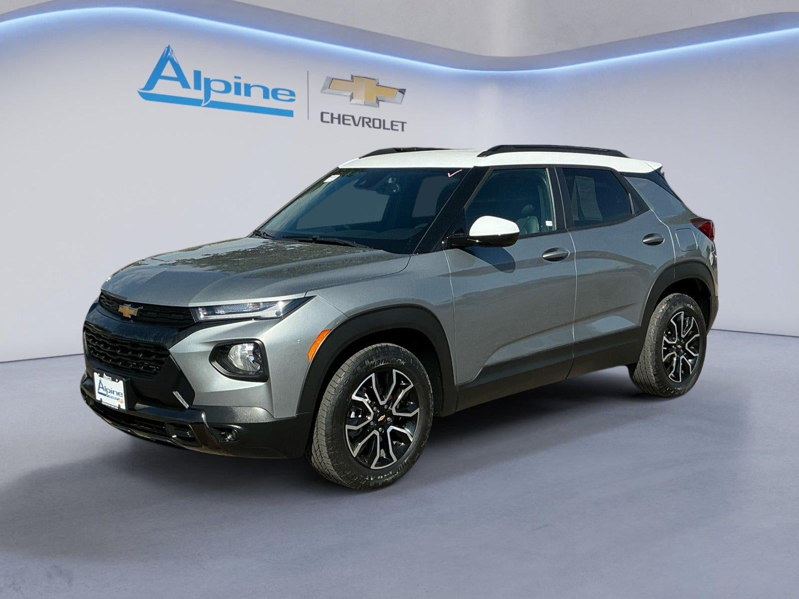 Sterling Gray Metallic 2023 Chevrolet Trailblazer SUV / Crossover Front-Wheel Drive Automatic