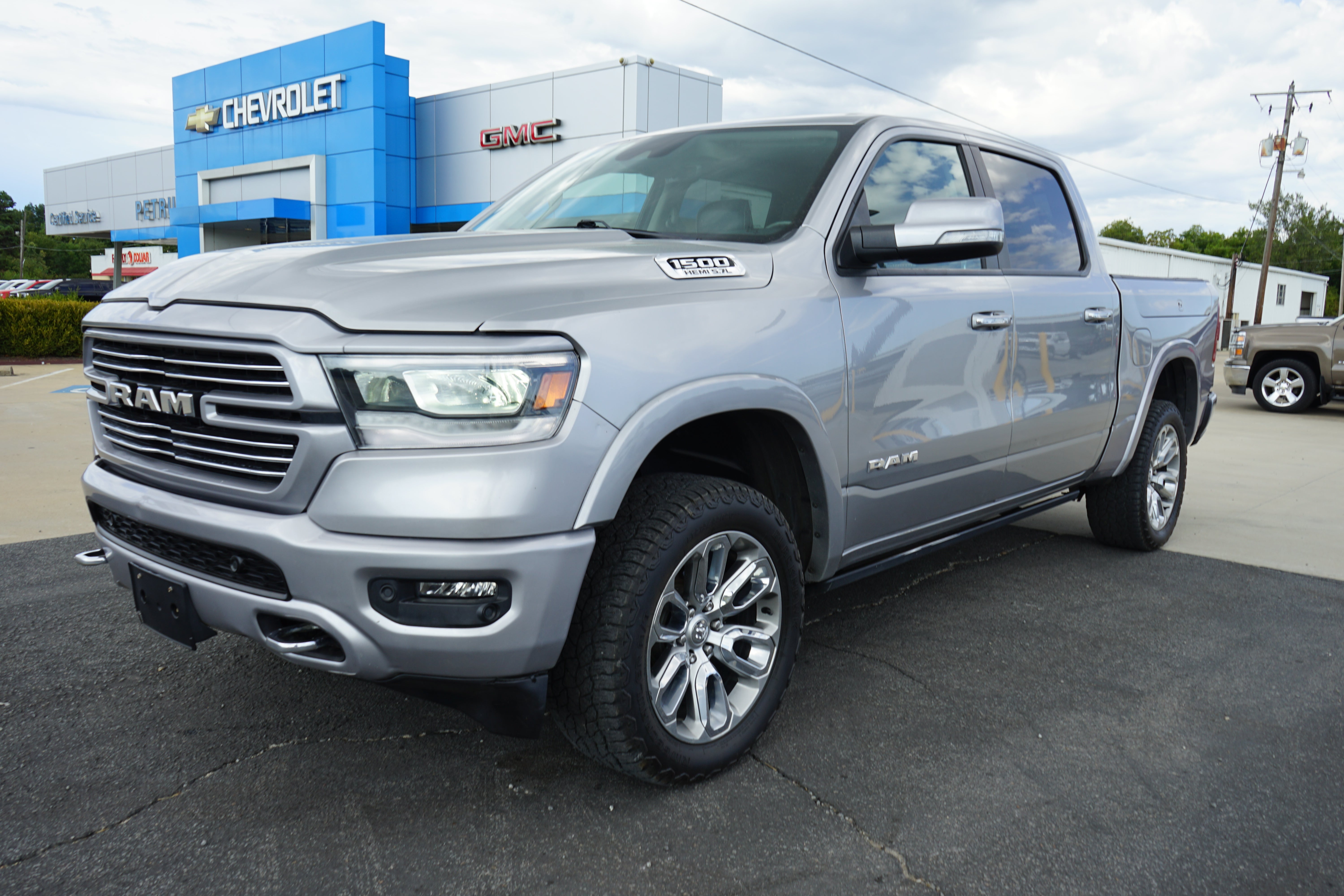 2022 RAM 1500  Camioneta Todo terreno Automática