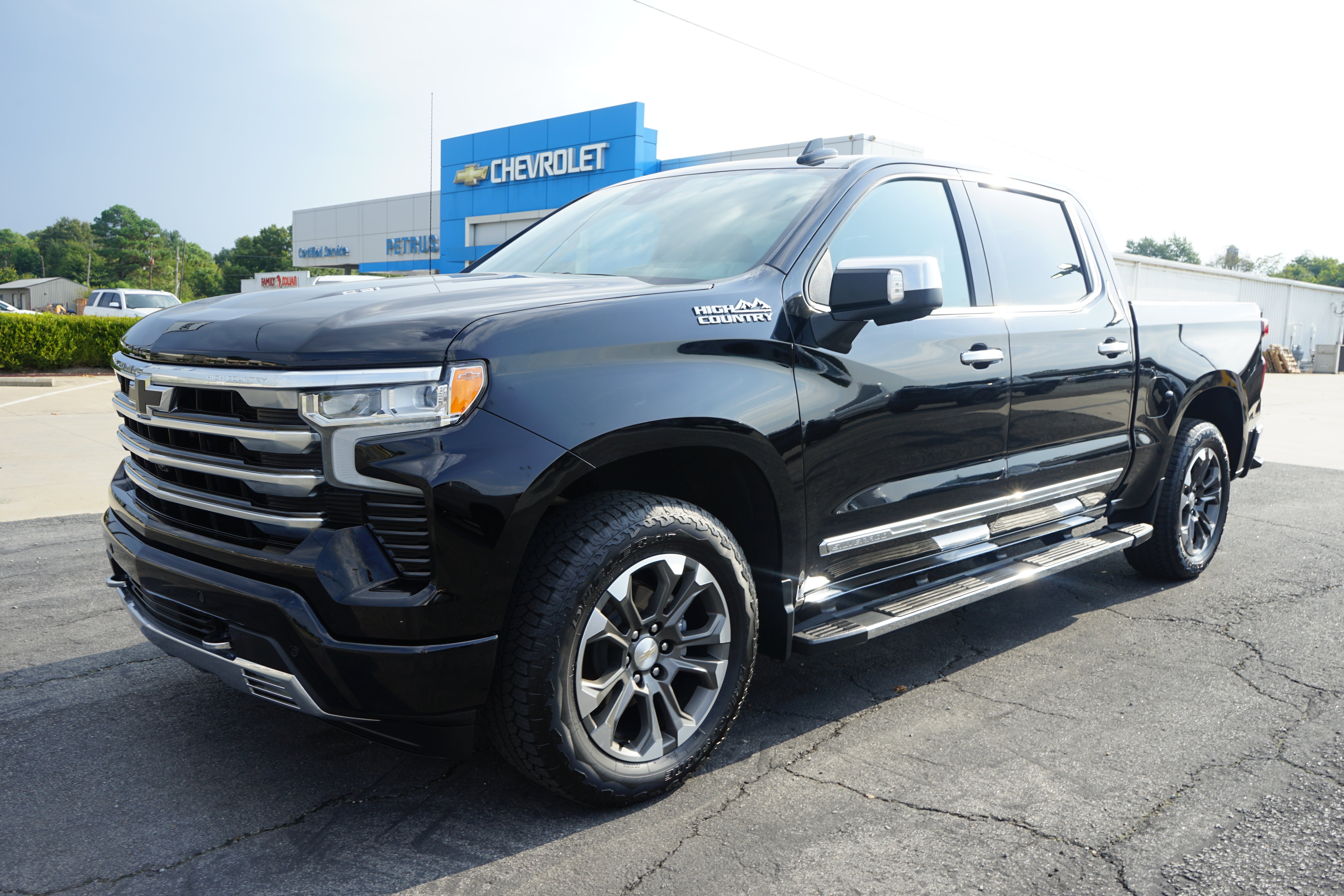  2024 Chevrolet Silverado 1500 High Country Crew Cab 4WD   