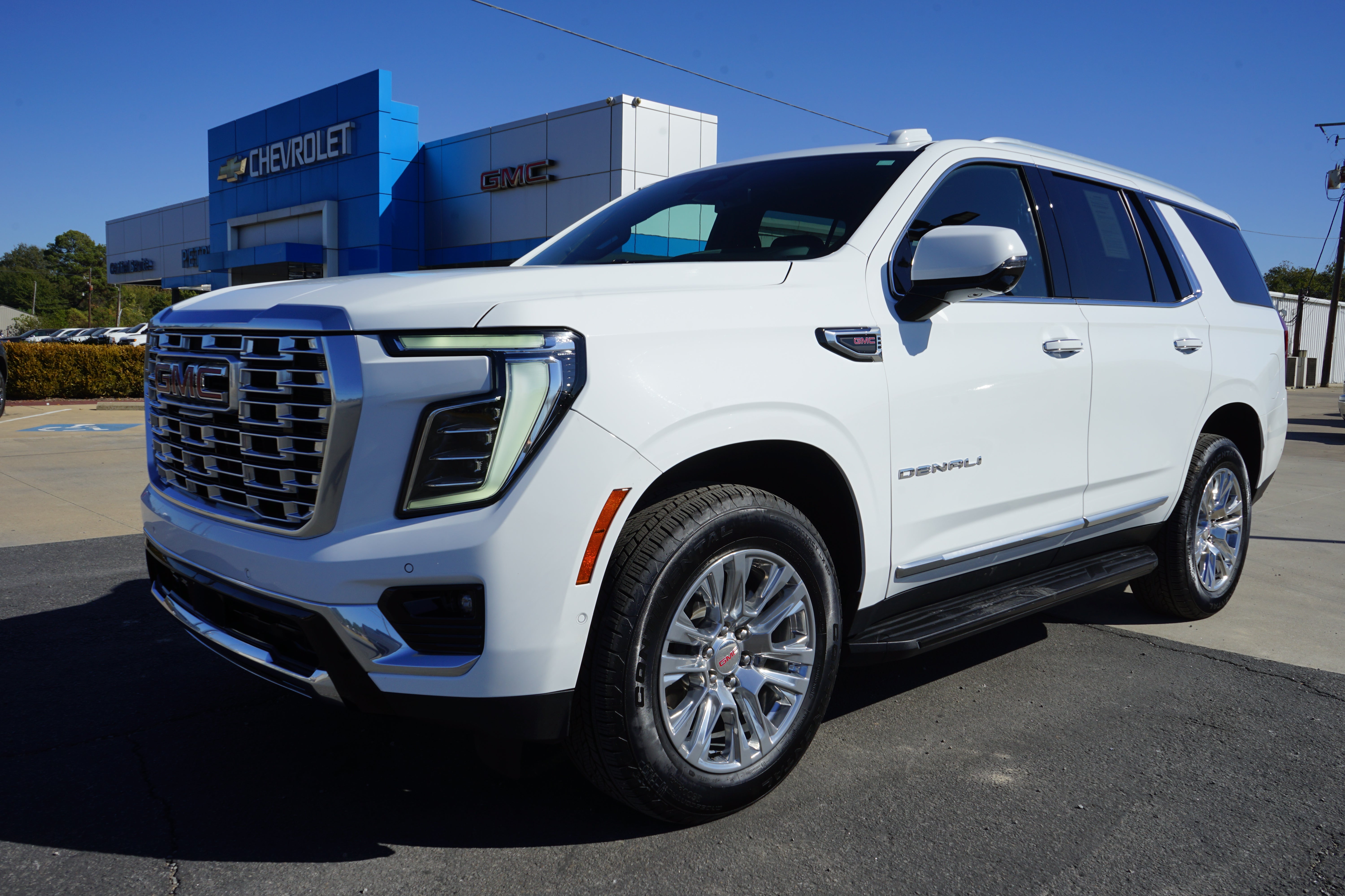 Summit White 2025 GMC Yukon SUV / Crossover 4X2 Automatic