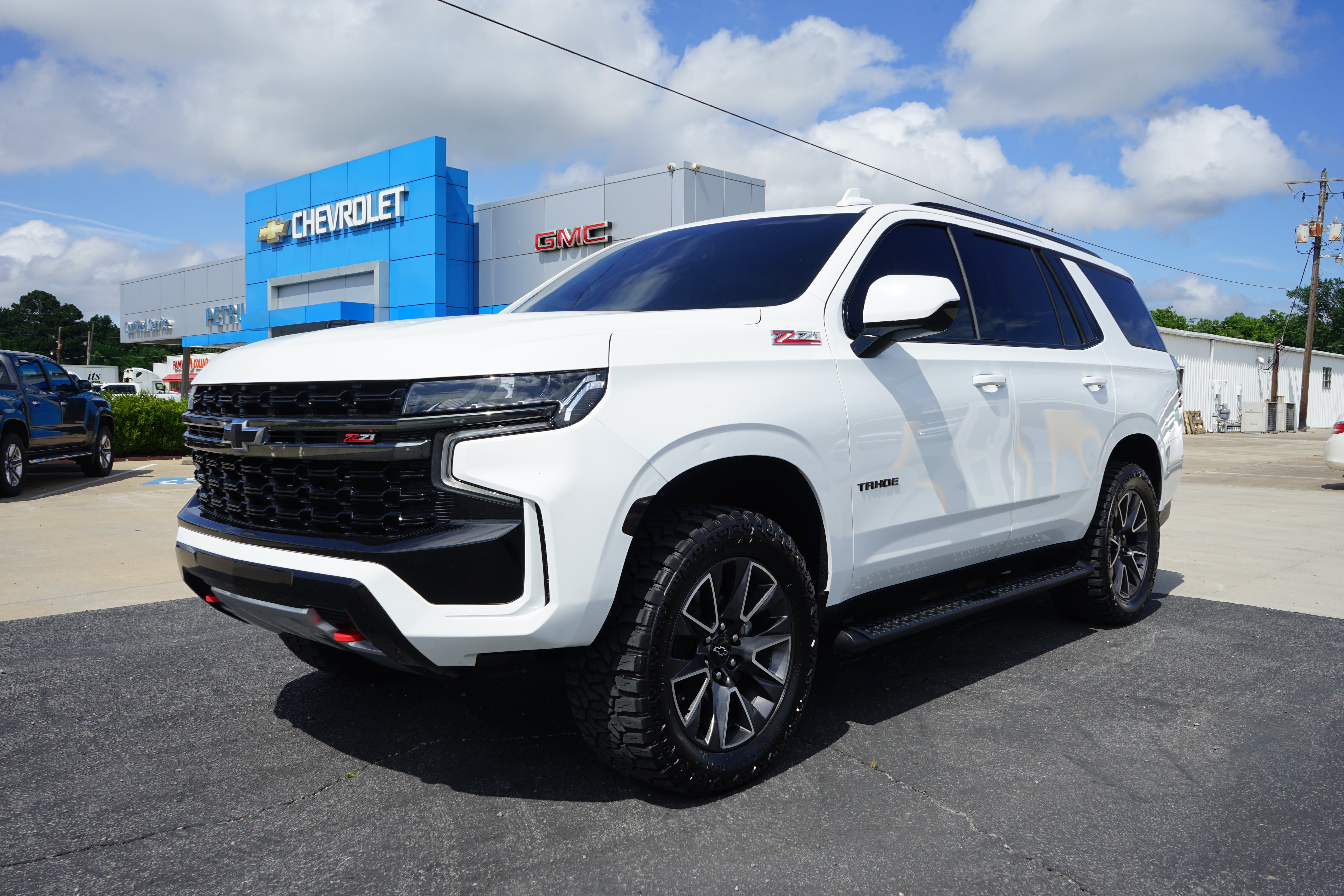 Summit White 2021 Chevrolet Tahoe SUV / Crossover Four-Wheel Drive Automatic