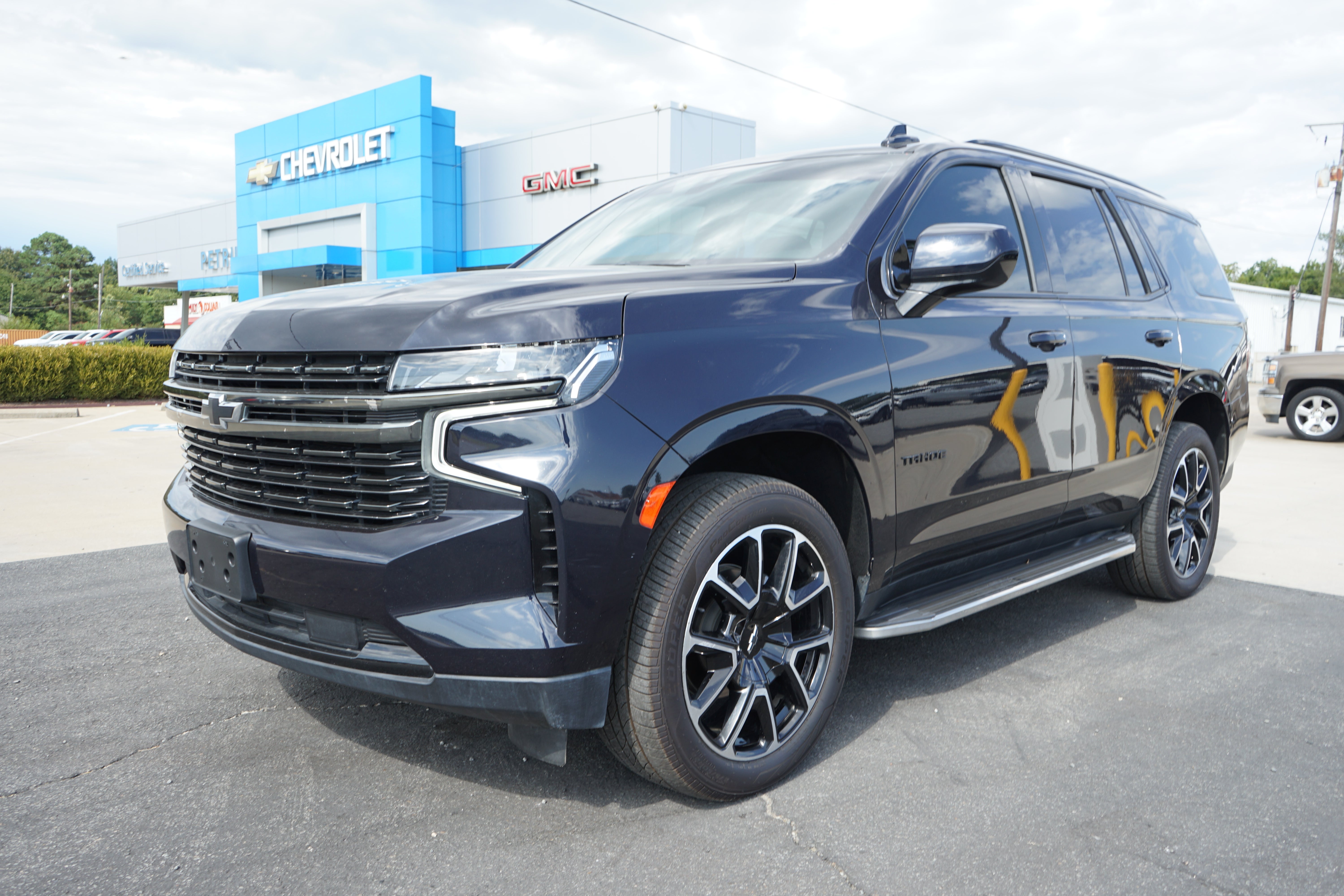 Midnight Blue Metallic 2021 Chevrolet Tahoe SUV / Crossover Four-Wheel Drive Automatic