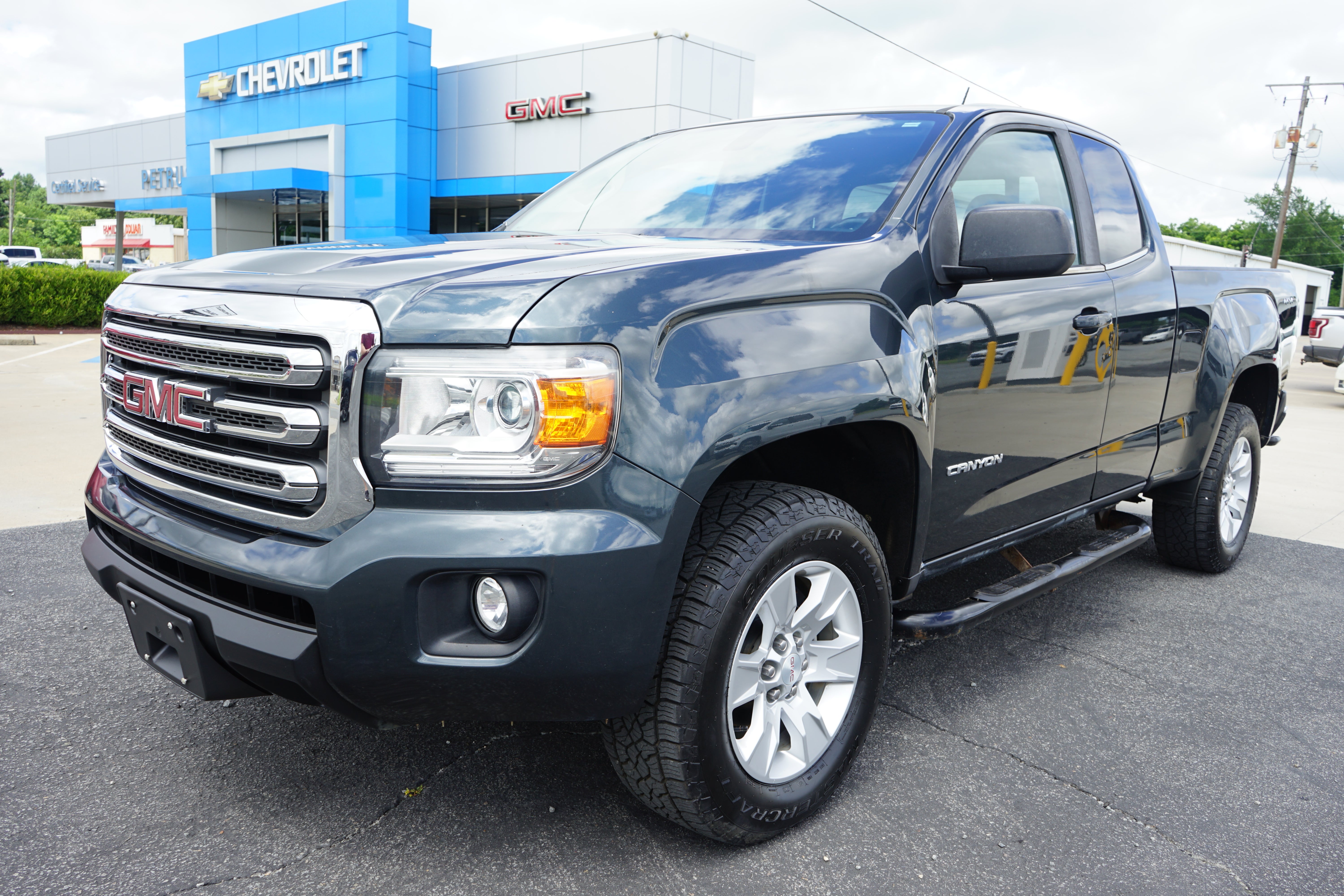 Dark Slate Metallic 2017 GMC Canyon Pickup Truck Four-Wheel Drive Automatic
