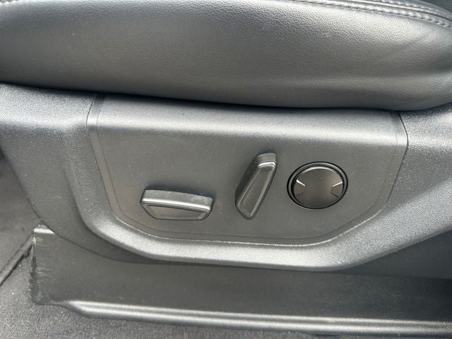 Used 2024 Oxford White Ford XLT image 19