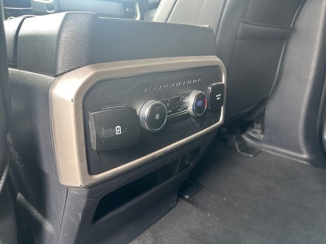 Used 2024 Oxford White Ford XLT image 32