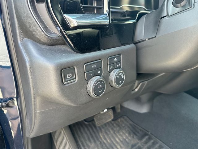Used 2023 Northsky Blue Metallic Chevrolet LT image 29