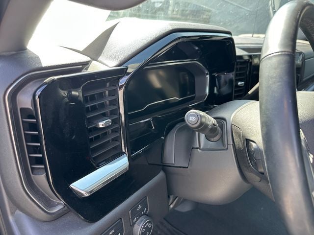 Used 2023 Northsky Blue Metallic Chevrolet LT image 30