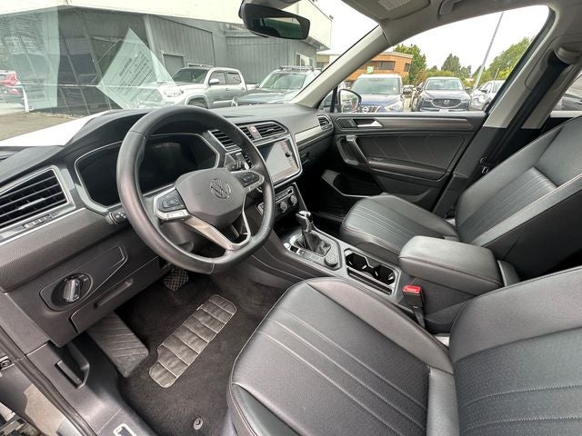 Used 2024 Platinum Gray Metallic Volkswagen 2.0T Wolfsburg Edition image 27