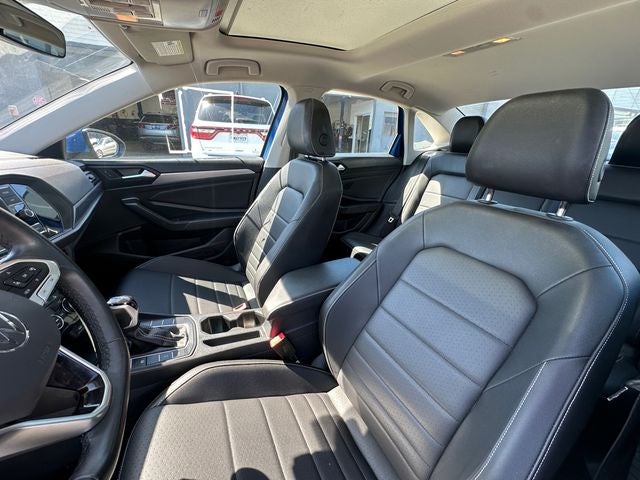 Used 2024 Rising Blue Metallic Volkswagen 1.5T SE image 28