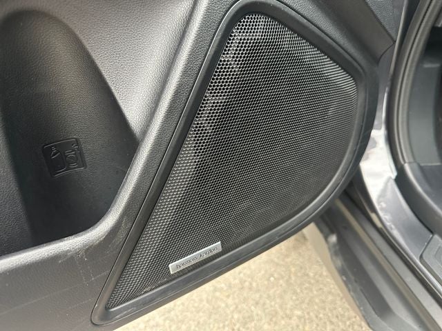 Used 2024 Magnetite Gray Metallic Subaru Onyx Edition image 18