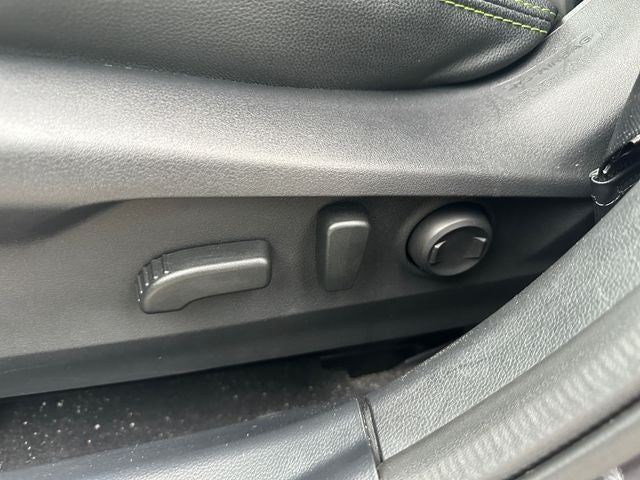 Used 2024 Magnetite Gray Metallic Subaru Onyx Edition image 19