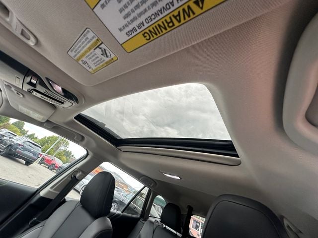 Used 2024 Magnetite Gray Metallic Subaru Onyx Edition image 28