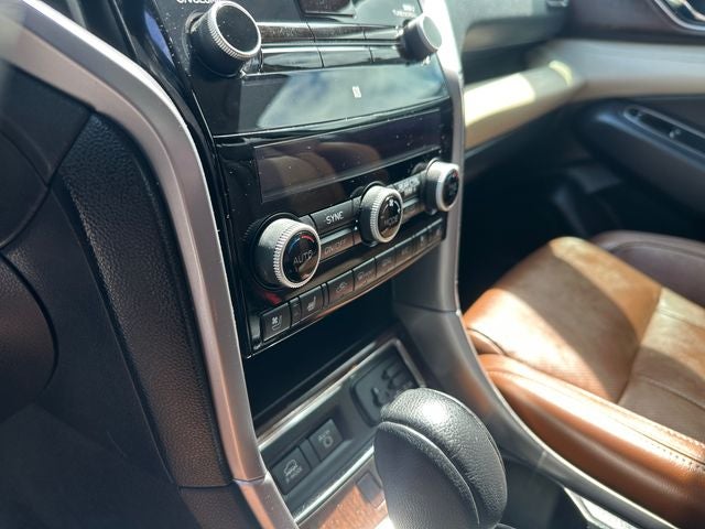 Used 2020 Abyss Blue Pearl Subaru Touring image 26
