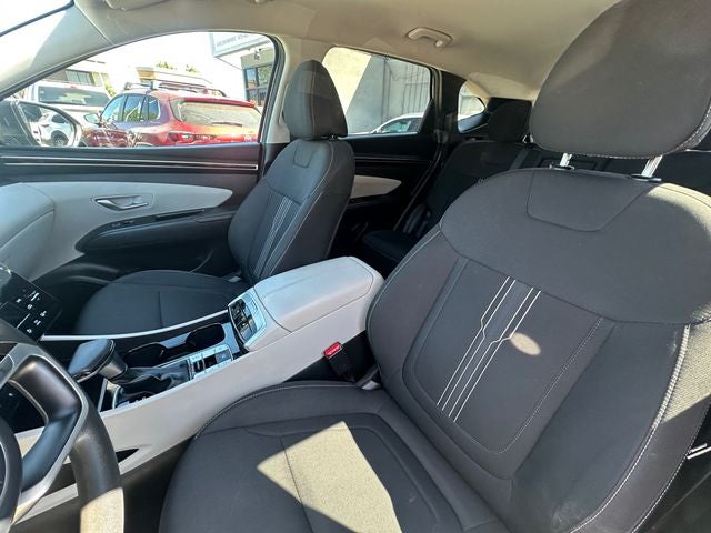 Used 2024 White Pearl Hyundai SEL image 28