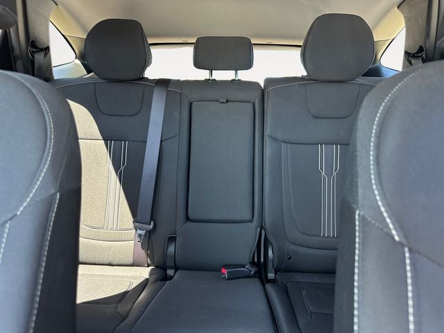 Used 2024 Hampton Gray Hyundai SEL image 13