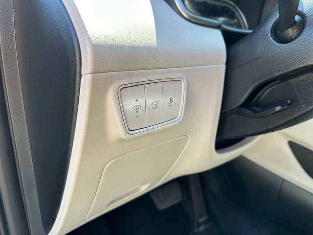 Used 2024 Hampton Gray Hyundai SEL image 20